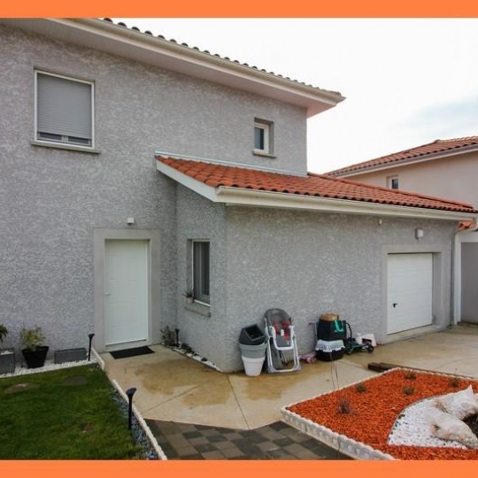  Pays de l'ain immobilier : Maison / Villa | MONTLUEL (01120) | 107 m2 | 398 000 € 