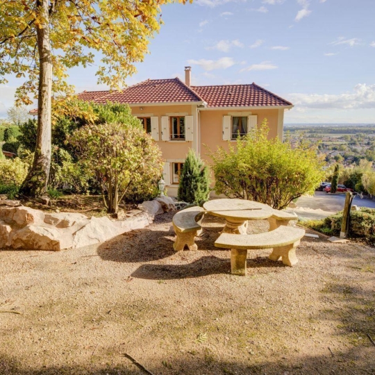  Pays de l'ain immobilier : Domain / Estate | BEYNOST (01700) | 221 m2 | 1 100 000 € 