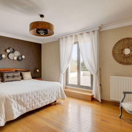  Pays de l'ain immobilier : Domain / Estate | BEYNOST (01700) | 221 m2 | 1 100 000 € 