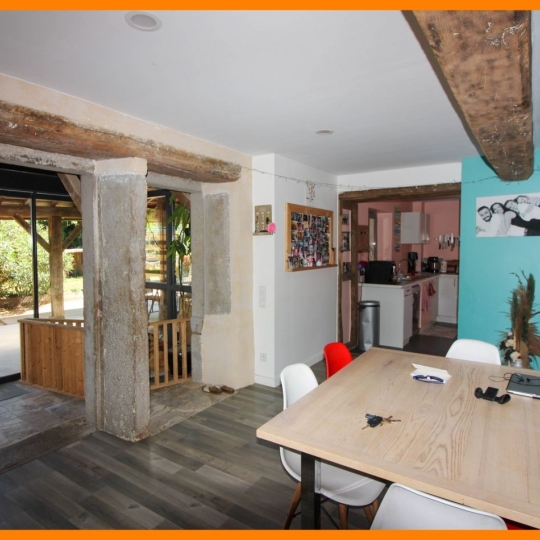  Pays de l'ain immobilier : Maison / Villa | PEROUGES (01800) | 150 m2 | 350 000 € 