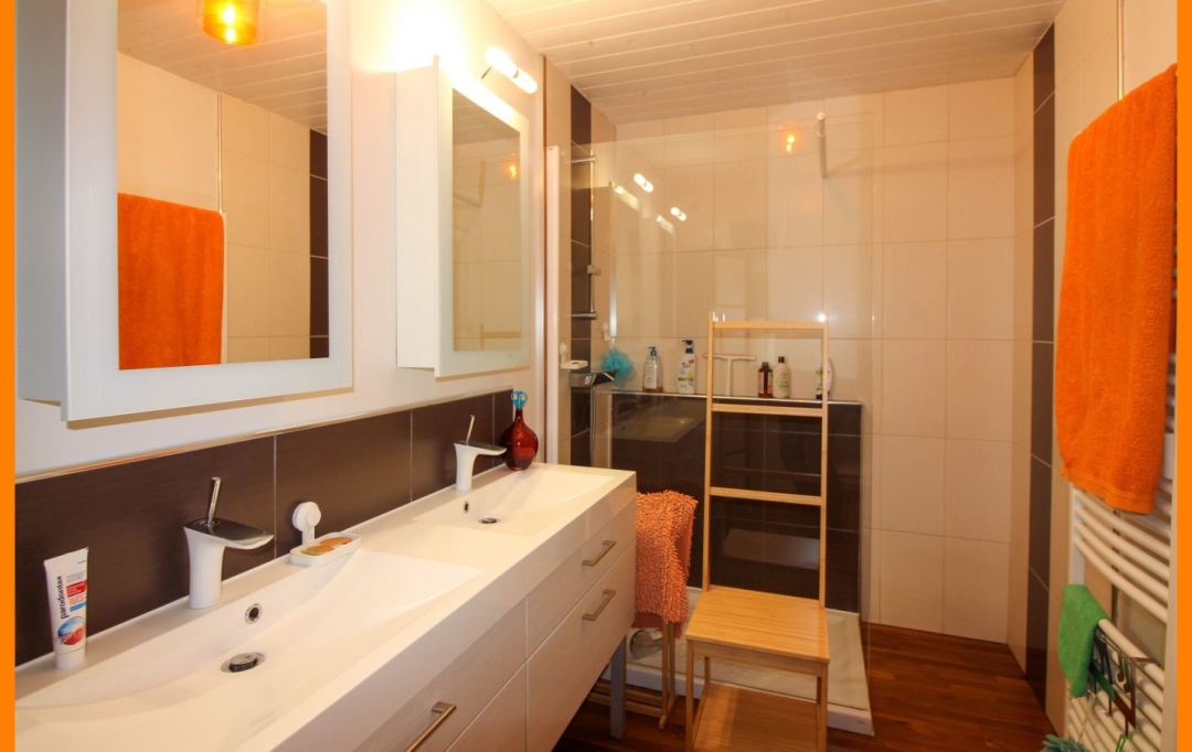 Pays de l'ain immobilier : House | MIRIBEL (01700) | 99 m2 | 245 000 € 
