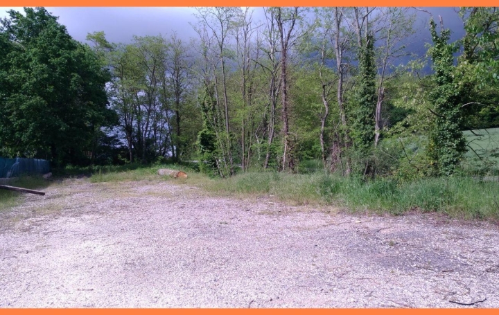 Terrain MONTLUEL 646 m2 175 000 € Terrain MONTLUEL 646 m2 175 000 €