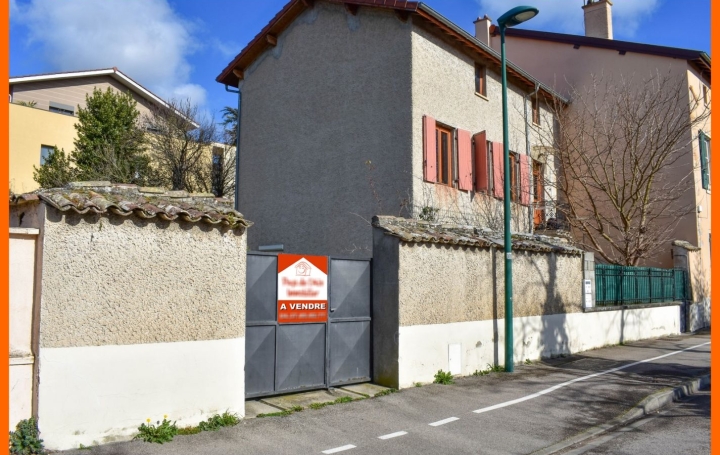 Maison de village MIRIBEL 120 m2 365 000 € Maison de village MIRIBEL 120 m2 365 000 €